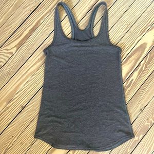 Lululemon Nulu Tank